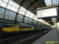 AXe_w( Amsterdam Central Station )@BeꏊFAXe_AI_